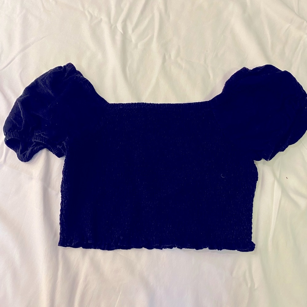 Navy blue summer top, American Eagle, Medium. Fun and cute!